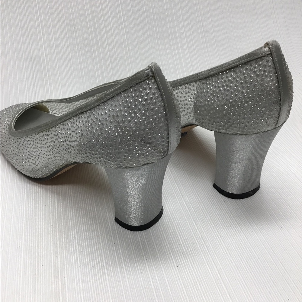 Nina Silver Lovely Heels - Picture 4 of 8